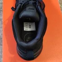 Лот: 18602322. Фото: 5. Кроссовки Nike Defyallday, 9 размер...