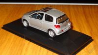 Лот: 5862084. Фото: 2. Toyota Yaris (Vitz) 2000 Minichamps. Моделизм