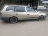 Лот: 25510760. Фото: 4. Toyota caldina