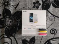 Лот: 11088577. Фото: 3. Смартфон Sony Xperia U (белый). Красноярск