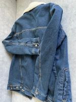 Лот: 17667841. Фото: 4. Джинсовая куртка на искусственном... Красноярск
