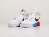 Лот: 18166699. Фото: 2. Кроссовки Nike Air Force 1 Mid. Женская обувь