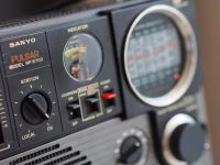 Лот: 4637587. Фото: 2. Винтажный японский радиоприемник... Аудиотехника