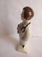 Лот: 10262644. Фото: 4. Женщина-врач статуэтка авторская... Красноярск