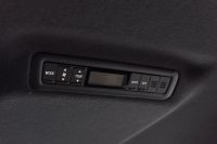 Лот: 22453948. Фото: 16. Toyota Estima 2016