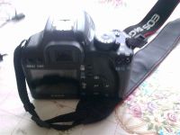 Лот: 1040972. Фото: 3. Canon EOS 1000D kit 18-55 +флешка... Фото, видеокамеры, оптика