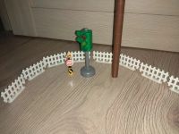 Лот: 16762321. Фото: 2. Забор светофор и дерево. Игрушки