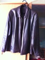 Лот: 9443855. Фото: 2. Куртка кожаная б/у в хорошем состоянии. Мужская одежда