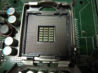 Лот: 6038419. Фото: 2. Материнская плата 775 Intel 945GTP... Комплектующие