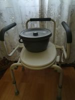 Лот: 15955413. Фото: 2. Кресло-туалет с санитарным оснащением. Медицина