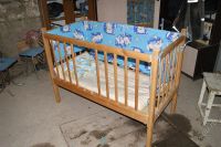 Лот: 1171317. Фото: 2. Детская самодельная кроватка. Детская мебель