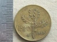 Лот: 17886413. Фото: 7. Монета 20 лир Италия 1957 Флора...
