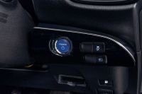 Лот: 21980334. Фото: 19. Toyota Prius 2018
