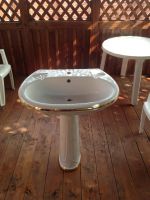 Лот: 3138557. Фото: 2. раковина с пьедесталом. Сантехника, водопровод