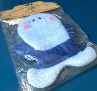 Лот: 13006076. Фото: 2. 💙 Мочалка-варежка для купания... Кормление и уход, гигиена