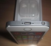 Лот: 5496177. Фото: 4. Apple iPhone 5S 16Gb Silver. Срочно...