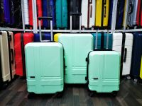 Лот: 15246956. Фото: 8. Чемодан Большой пластиковый Hello...