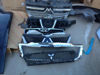 Лот: 4136234. Фото: 3. audi решетка радиатора оригинал. Авто, мото, водный транспорт