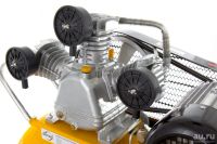 Лот: 14950684. Фото: 3. Компрессор воздушный ременный... Авто, мото, водный транспорт