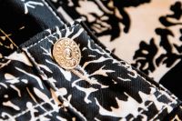 Лот: 7159299. Фото: 2. Джинсы Gucci (Italy), оригинал. Женская одежда