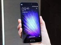 Лот: 8740801. Фото: 2. НОВЫЙ Xiaomi mi5 32Gb Black (Черный... Смартфоны, связь, навигация