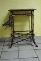 Лот: 13573929. Фото: 3. Старинный столик 19 века из ротанга. Коллекционирование, моделизм