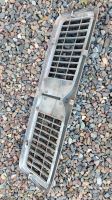 Лот: 19173665. Фото: 2. Решетка радиатора Nissan Cefiro... Автозапчасти