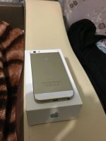 Лот: 6978093. Фото: 7. iPhone 5S 16Gb (золото)