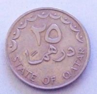 Лот: 25190255. Фото: 2. Катар 25 дирхамов 1973 первый... Монеты