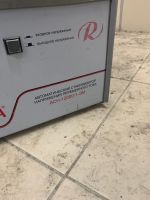 Лот: 15200313. Фото: 2. Стабилизатор напряжения 12Квт. Электрооборудование