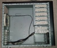 Лот: 21169653. Фото: 3. Компьютерный корпус Gigabyte Poseidon. Компьютеры, оргтехника, канцтовары