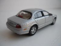 Лот: 196695. Фото: 2. Jaguar S-TYPE маштаб 1:72. Моделизм