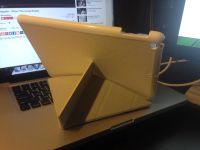Лот: 4426992. Фото: 3. Чехол iPad Air светло-бежевый. Смартфоны, связь, навигация