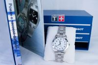 Лот: 8297646. Фото: 4. Часы швейцарские Tissot T-Classic... Красноярск