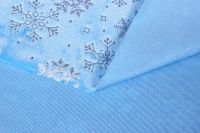 Лот: 21358661. Фото: 4. Ткань голубая со снежинками, новогодняя... Красноярск