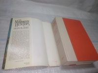 Лот: 25440961. Фото: 2. (3092323)The Mammoth Hunters/Охотники... Литература, книги