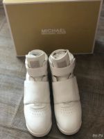 Лот: 13441511. Фото: 2. Кроссовки женские Michael Kors. Женская обувь