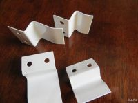 Лот: 9952334. Фото: 2. МеТАЛЛичекое крепление москитной... Двери, окна, фурнитура