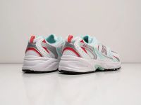 Лот: 24979058. Фото: 2. Кроссовки New Balance 530. Женская обувь