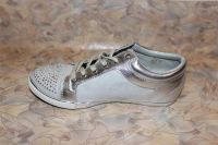 Лот: 3939173. Фото: 2. Кросовки. Женская обувь