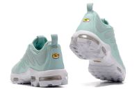 Лот: 10023171. Фото: 2. Кроссовки Nike Air Max TN +. Женская обувь