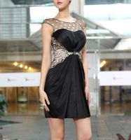 Лот: 4648951. Фото: 2. Платье с кружевом, стразами и... Женская одежда