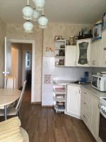 Лот: 11648925. Фото: 4. Двухкомнатная квартира на Парашютной... Красноярск