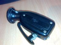 Лот: 2649006. Фото: 2. Фонарик жучок с динамо из СССР... Туризм