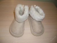 Лот: 1856849. Фото: 2. Угги на мальчика/девочку, новые... Обувь