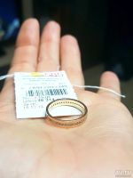 Лот: 10833204. Фото: 3. Золотое обручальное кольцо с бриллиантами... Красноярск