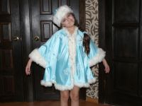 Лот: 3495821. Фото: 2. Костюм снегурочки р.104-134. Праздничные костюмы, аксессуары