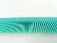 Лот: 5663203. Фото: 3. Расчёска пластмассовая длинная... Красота и здоровье