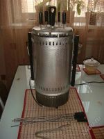 Лот: 1655939. Фото: 2. электрошашлычница в отличном состоянии... Мелкая бытовая техника