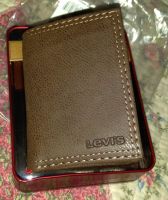 Лот: 7231621. Фото: 7. Кошелек levis Trifold Wallet темно...